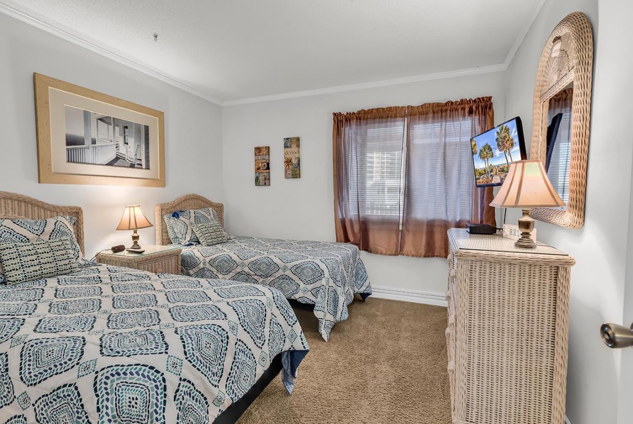 9580 Shore Dr.  Photo 18