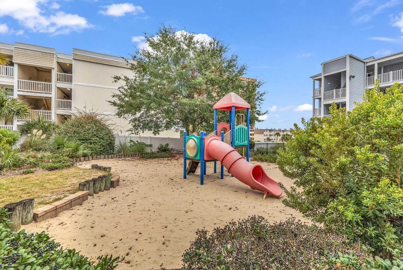 9580 Shore Dr.  Photo 42