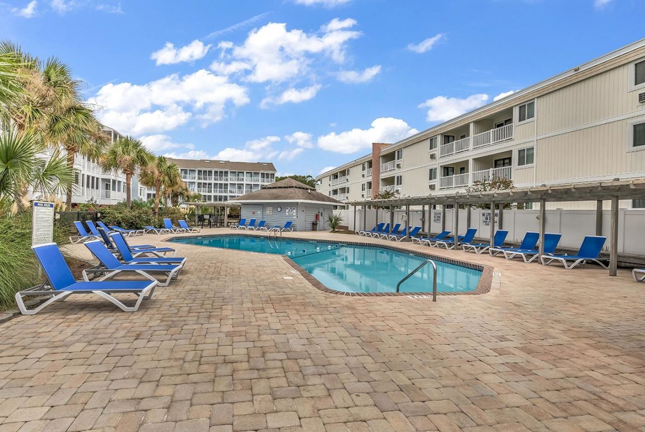 9580 Shore Dr.  Photo 44