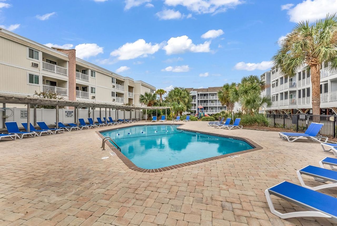 9580 Shore Dr.  Photo 45