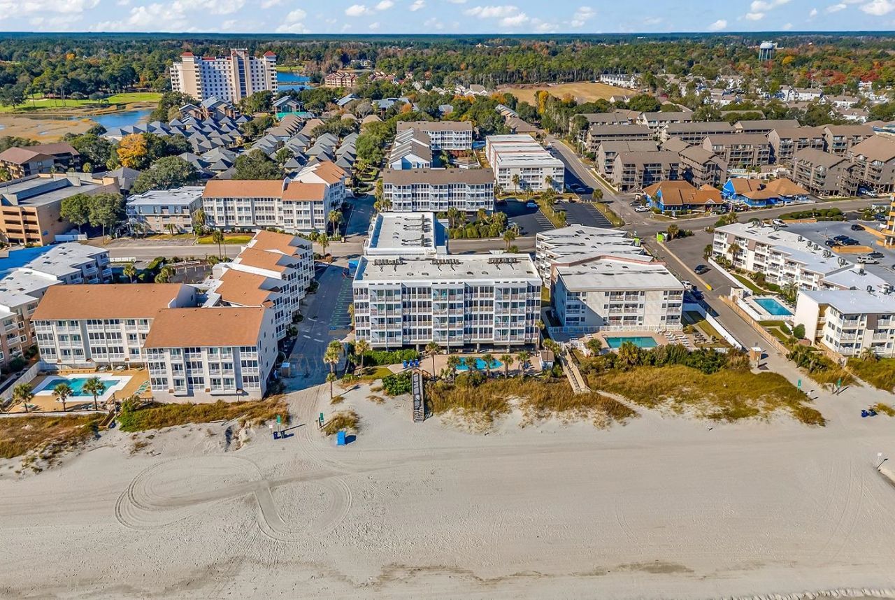 9580 Shore Dr.  Photo 66