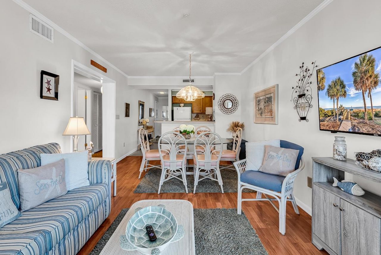 9580 Shore Dr.  Photo 7