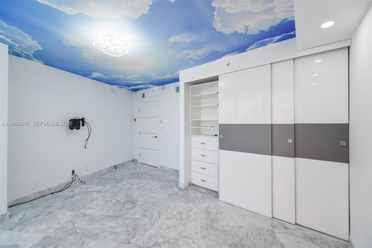 19195 NE 36th Ct , Unit 2707, Aventura, FL 33180 Photo