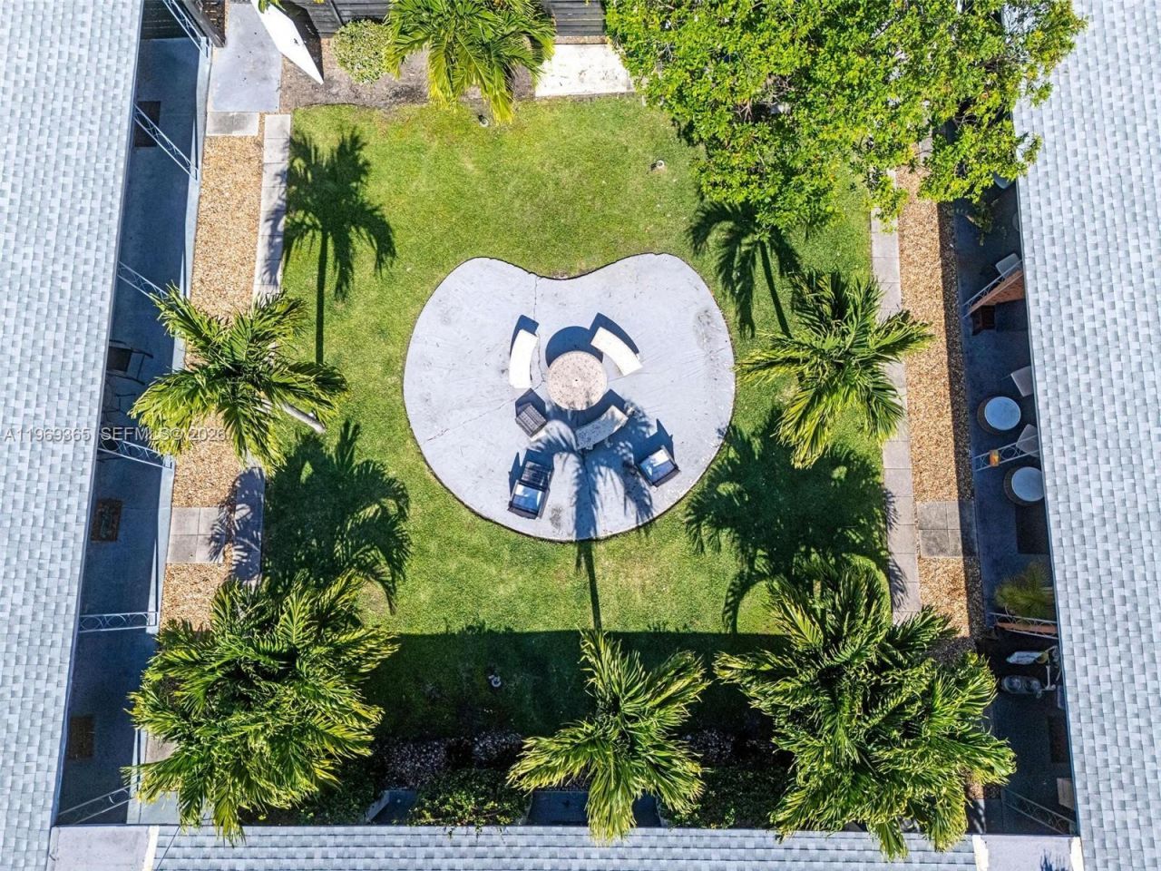 2201 NE 14th Ave , Wilton Manors, FL 33305 Photo