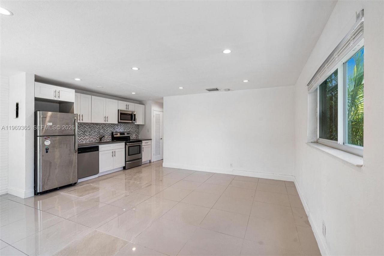 2201 NE 14th Ave , Wilton Manors, FL 33305 Photo