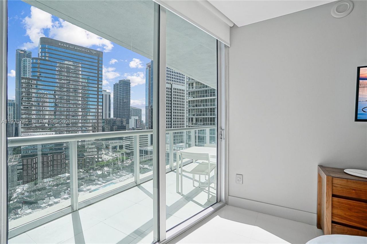 475 Brickell Ave, Unit 1913, Miami, FL 33131 Photo