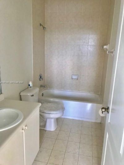 2731 SE 17th Ave , Unit 201, Homestead, FL 33035 Photo