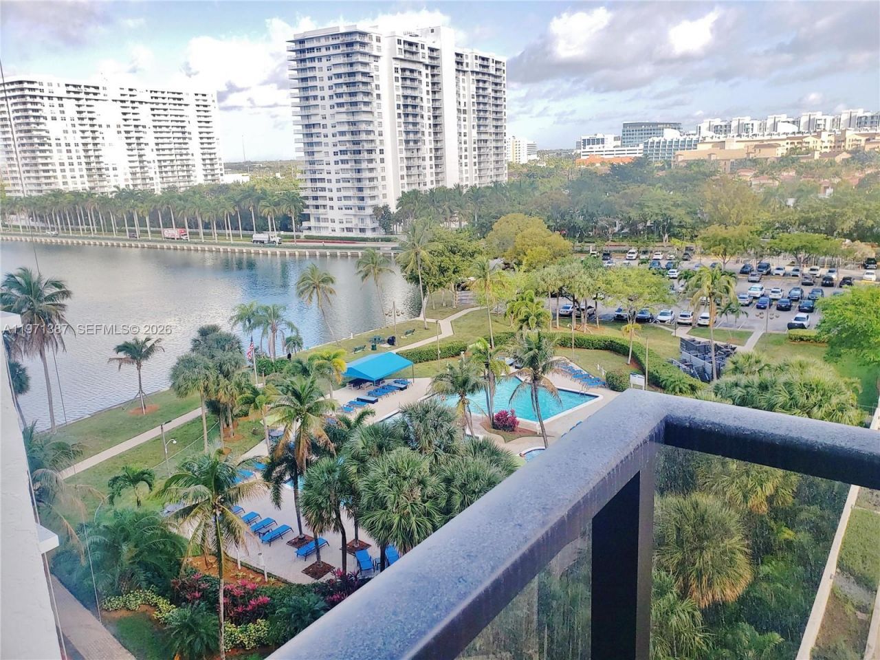 18151 NE 31st Ct, Unit 906, Aventura, FL 33160 Photo