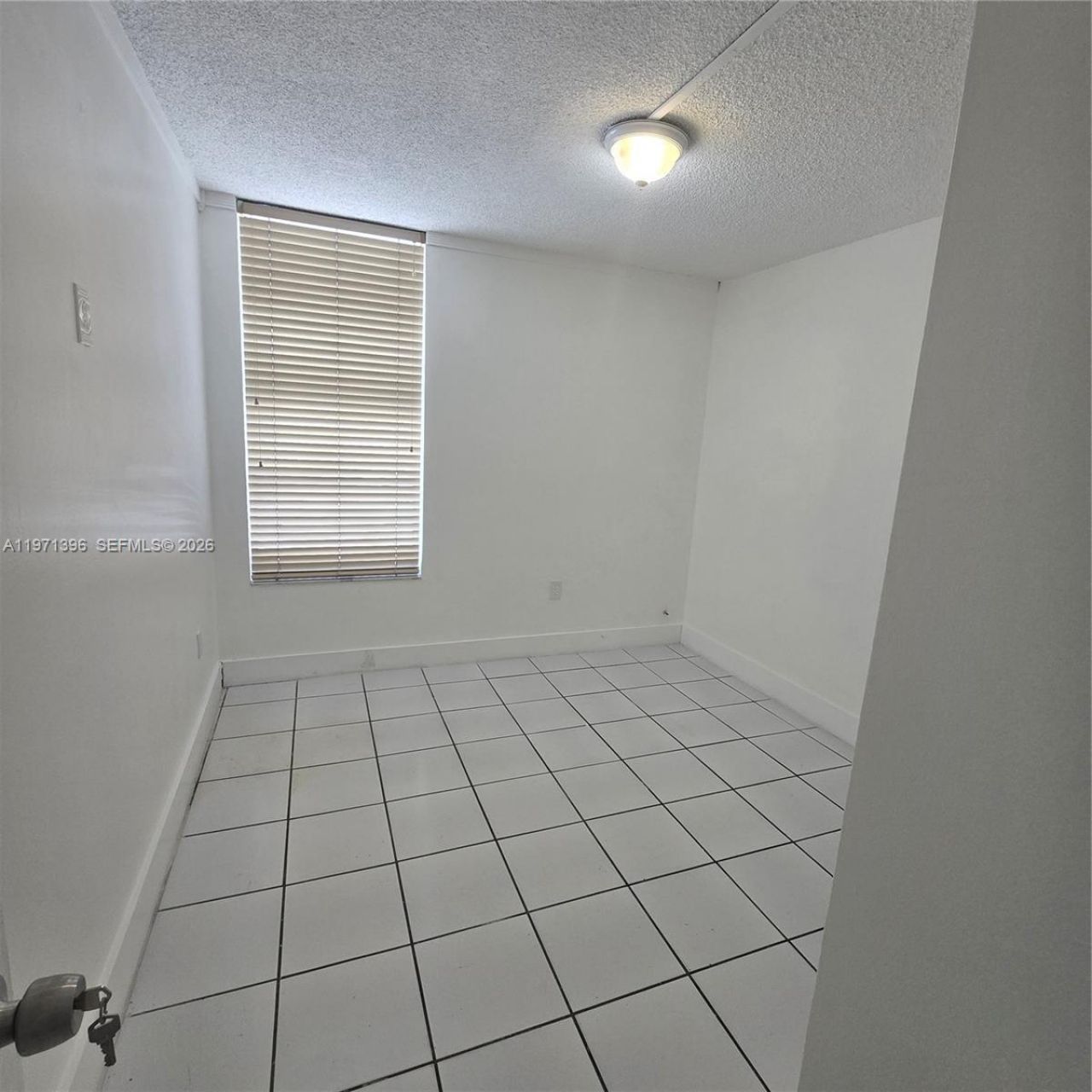 9678 Fontainebleau Blvd, Unit 111, Miami, FL 33172 Photo
