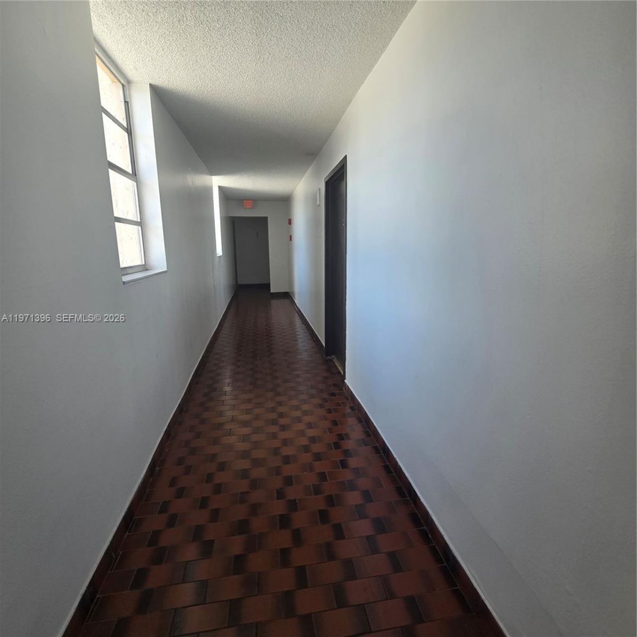 9678 Fontainebleau Blvd, Unit 111, Miami, FL 33172 Photo