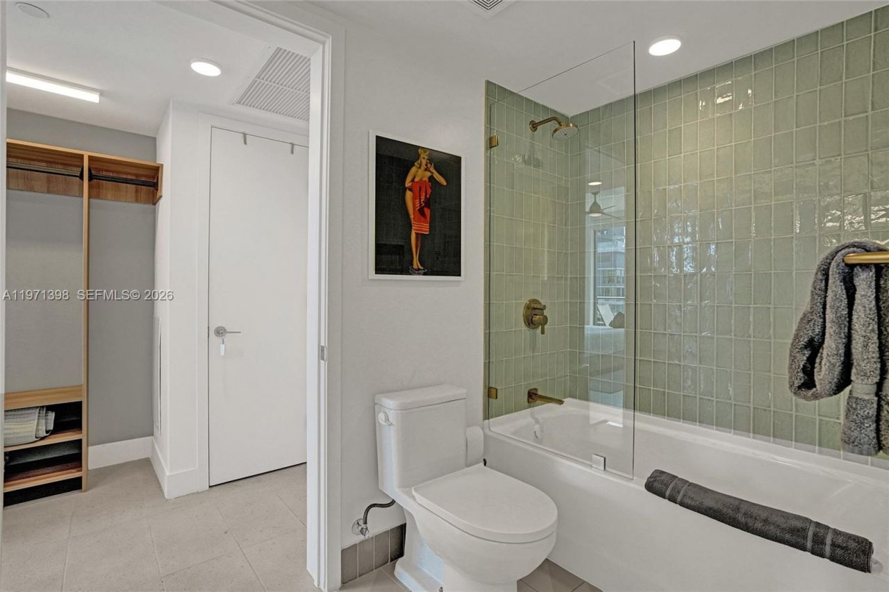 159 NE 6th St, Unit 3214, Miami, FL 33132 Photo