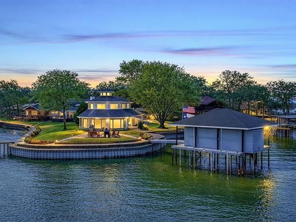 258 Lakeview Drive, Trinidad, TX 75163