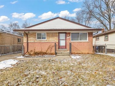 7435 Arcola Street, Westland, MI 48185