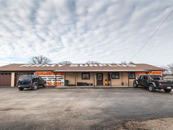 363 Doolittle Outer Road , Rolla, MO 65401