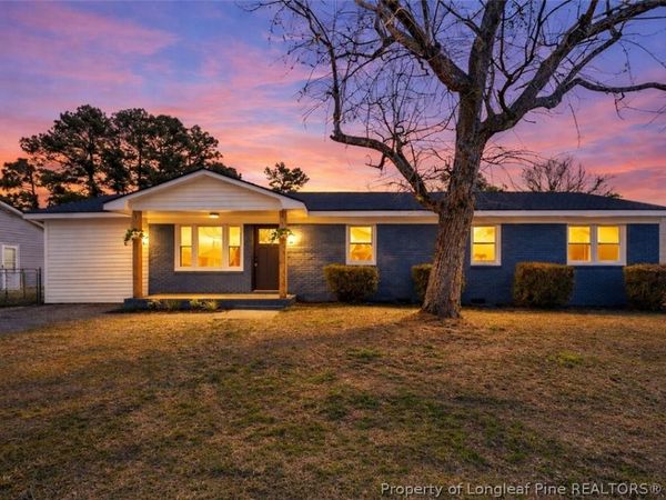 1621 Grandview Drive, Fayetteville, NC 28314