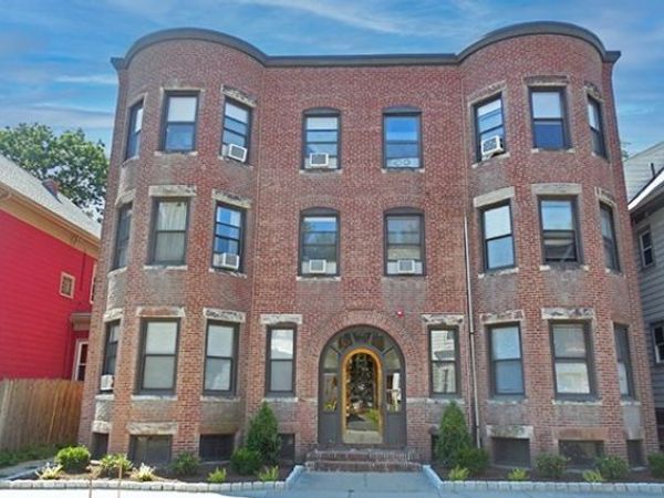 40 Cedar St, Unit 3R, Somerville, MA 02143
