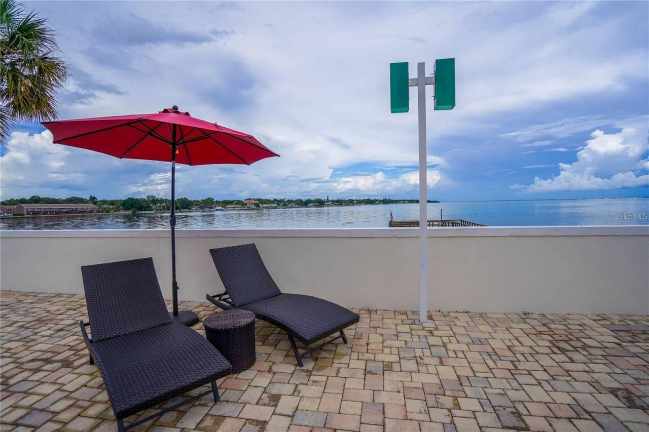 7100 Sunshine Skyway Lane S, Unit 201, Saint Petersburg, FL 33711 Photo