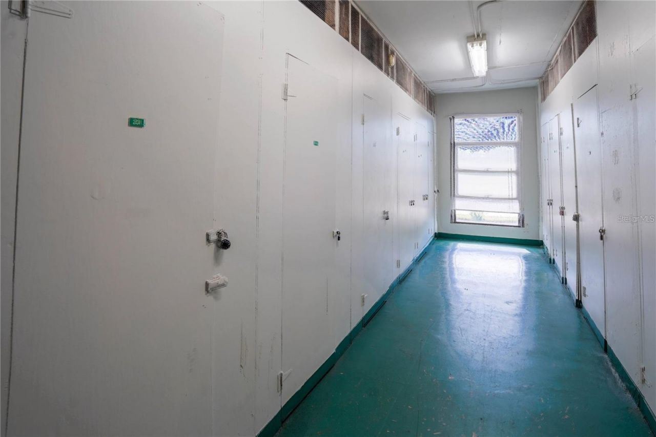 7100 Sunshine Skyway Lane S, Unit 201, Saint Petersburg, FL 33711 Photo