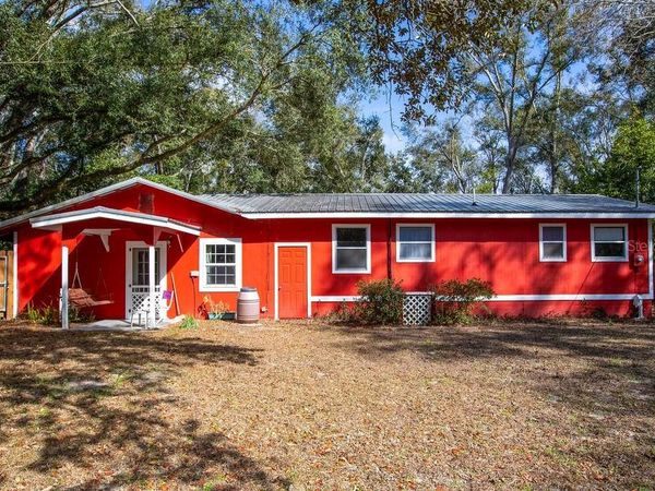 103 NE SUWANNEE RIVER DRIVE , MAYO, FL 32066