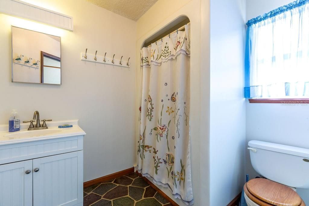 103 NE Suwannee River Drive, Mayo, FL 32066 Photo