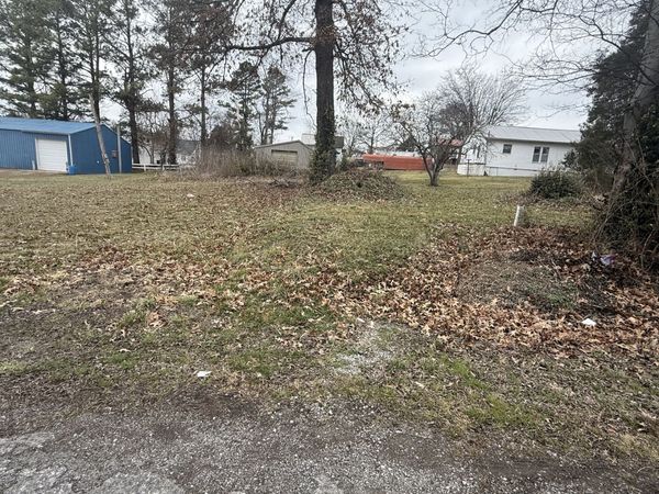 201 W Main Street, Vienna, IL 62995