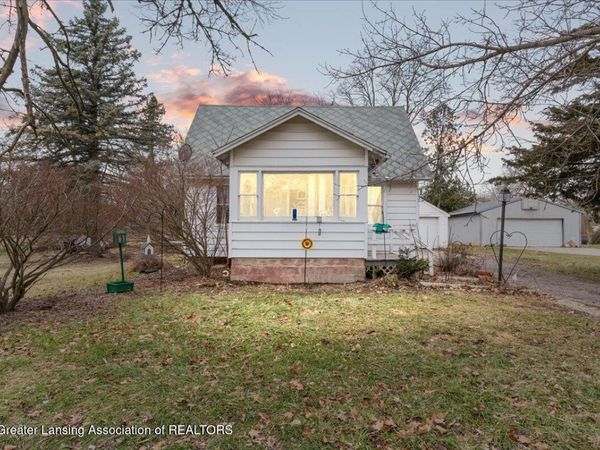 321 Renker Road, Lansing, MI 48917
