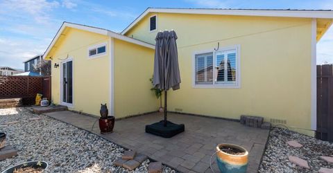 7435 Hinton Drive, Reno, NV 89506 Photo