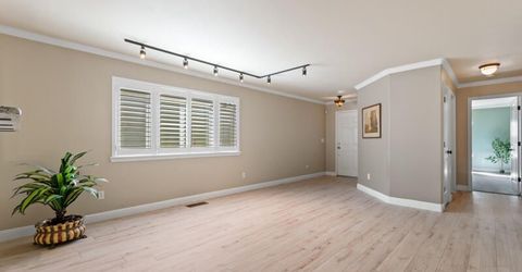 7435 Hinton Drive, Reno, NV 89506 Photo