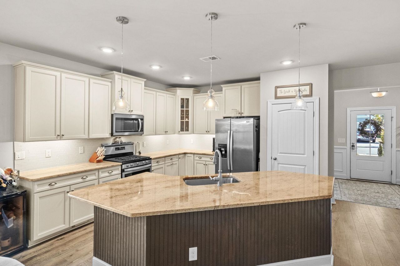 1828 Parish Way Photo 14