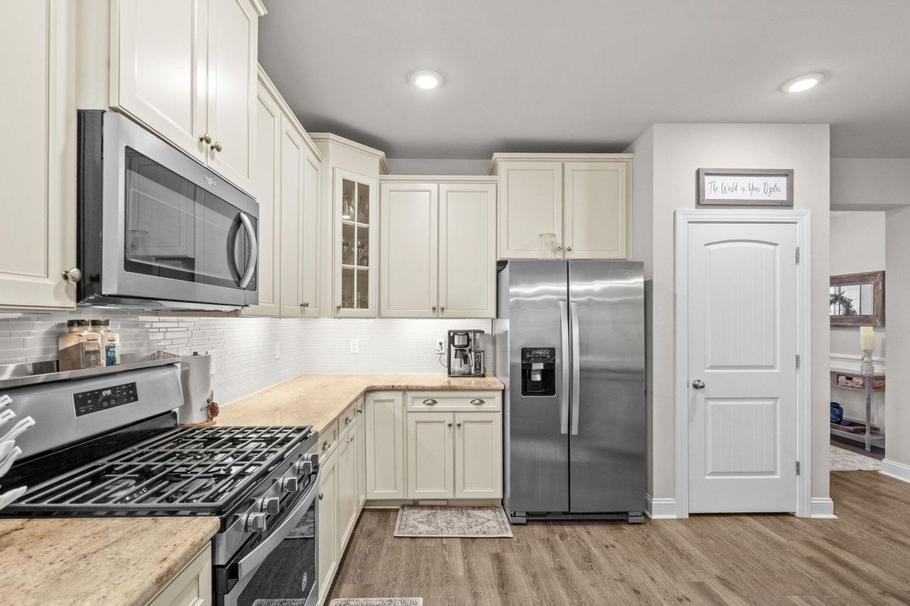 1828 Parish Way Photo 19