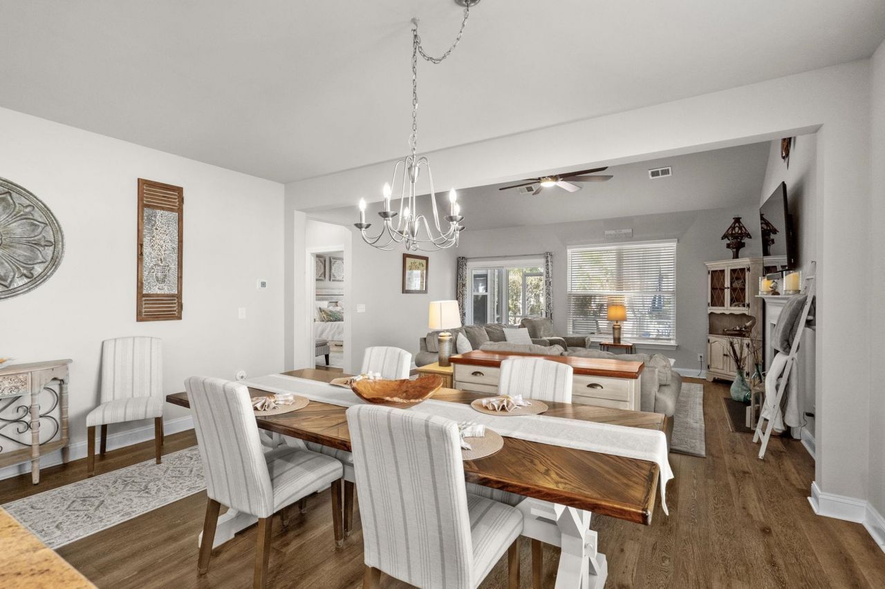 1828 Parish Way Photo 22