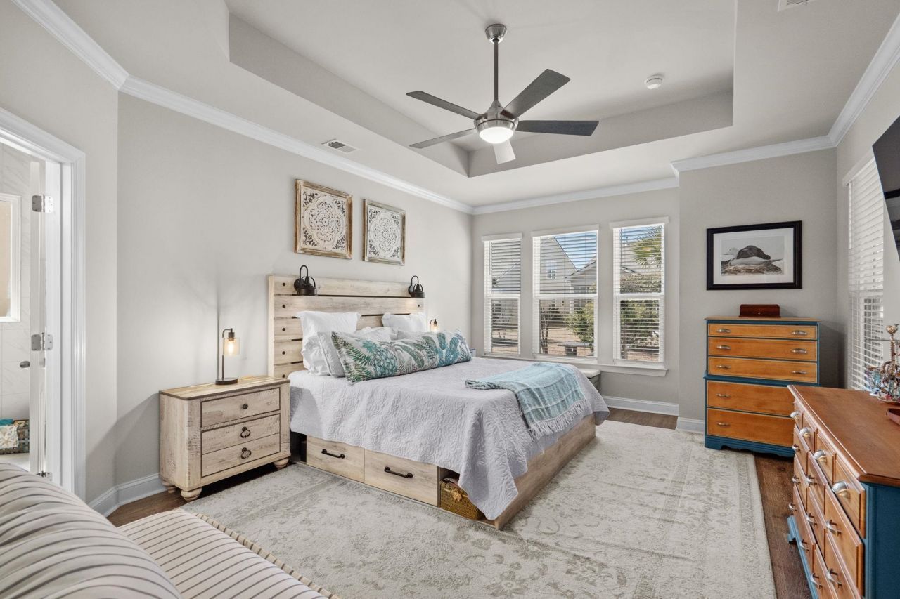 1828 Parish Way Photo 35