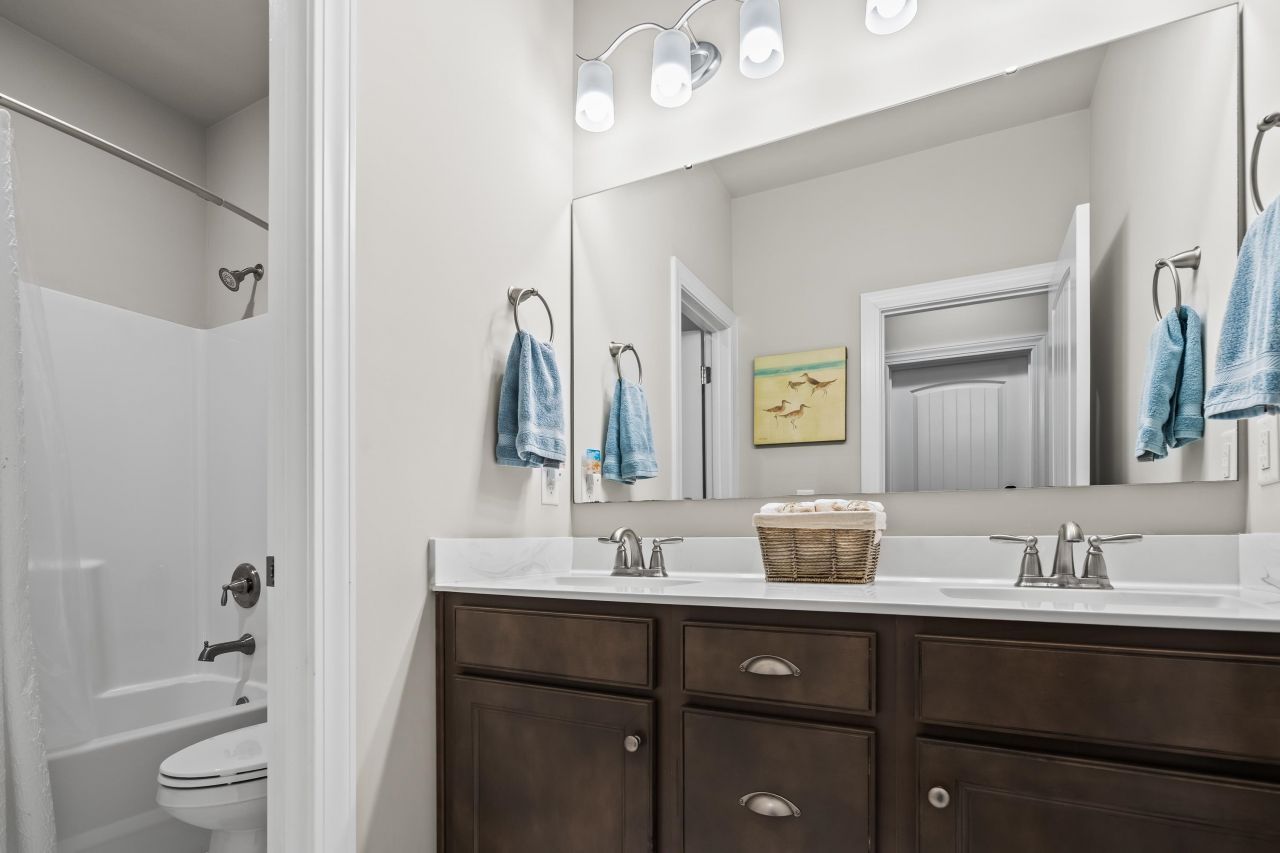 1828 Parish Way Photo 44