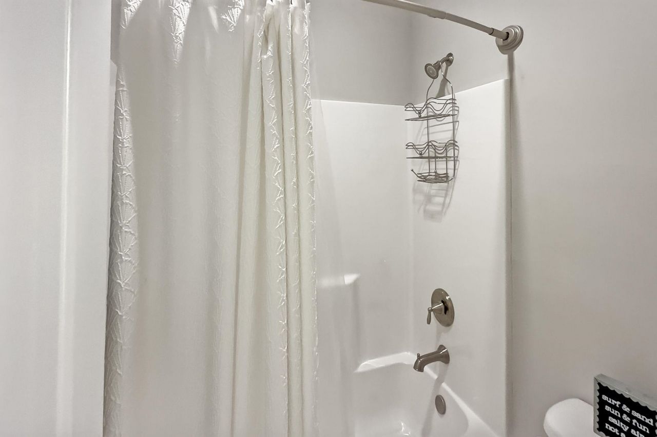 1828 Parish Way Photo 45