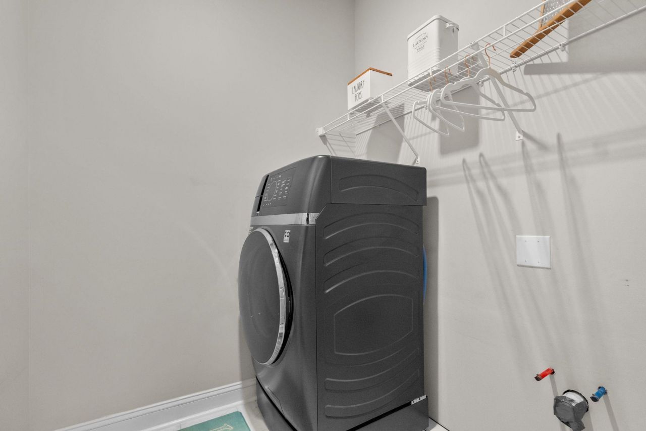 1828 Parish Way Photo 46