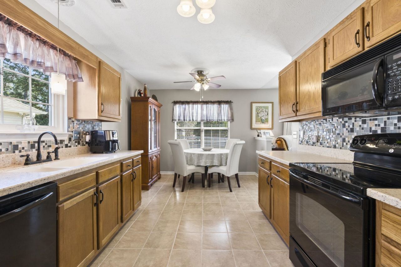 264 Pilothouse Dr. Photo 18