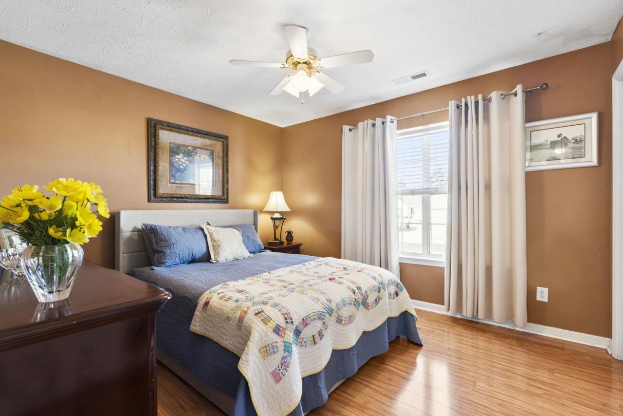 264 Pilothouse Dr. Photo 6