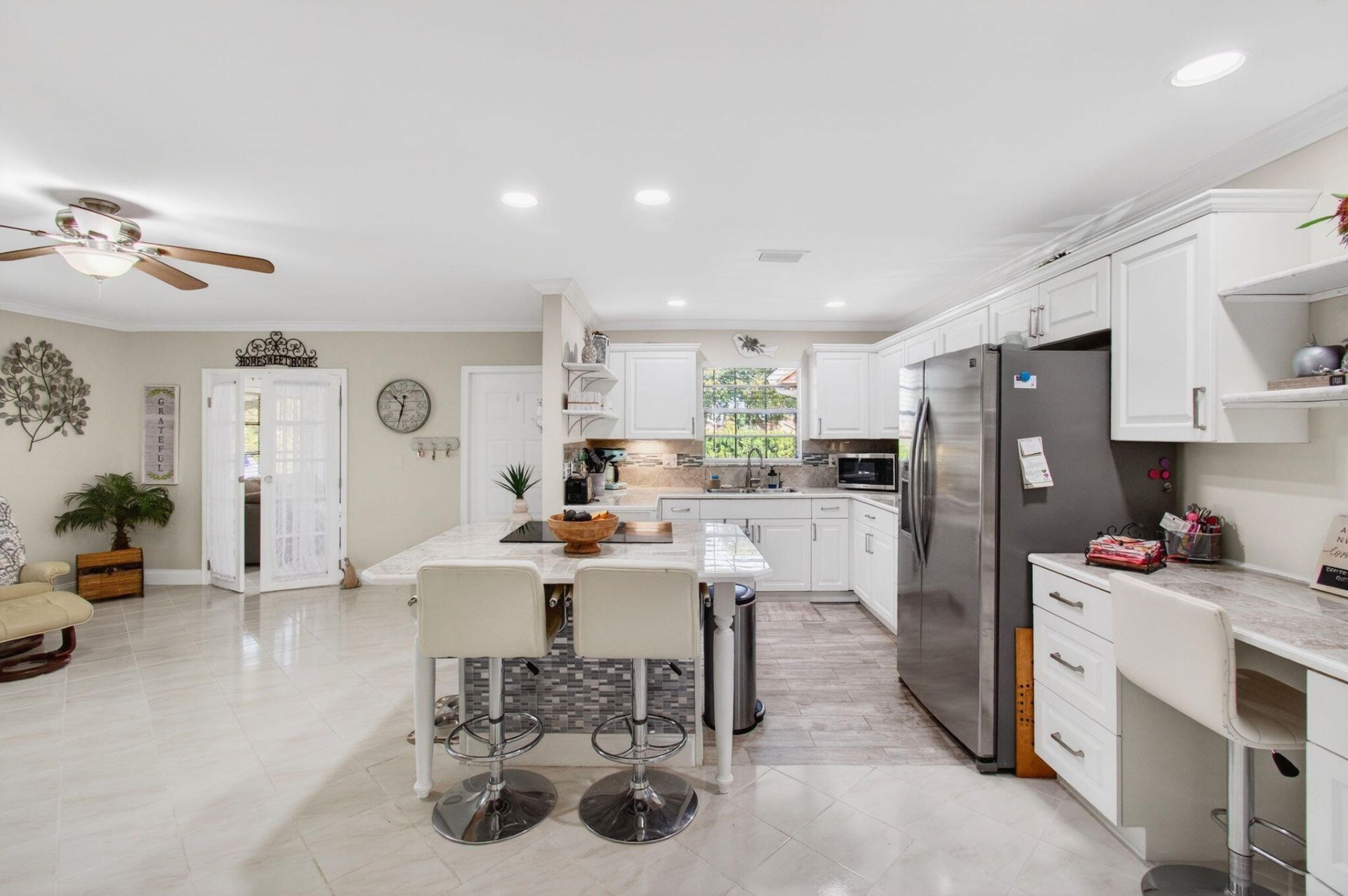 4530 NW 4th Street, Unit D, Delray Beach, FL 33445 Photo