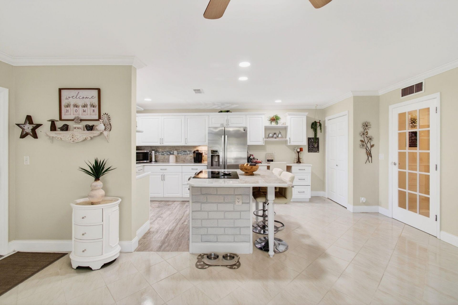 4530 NW 4th Street, Unit D, Delray Beach, FL 33445 Photo