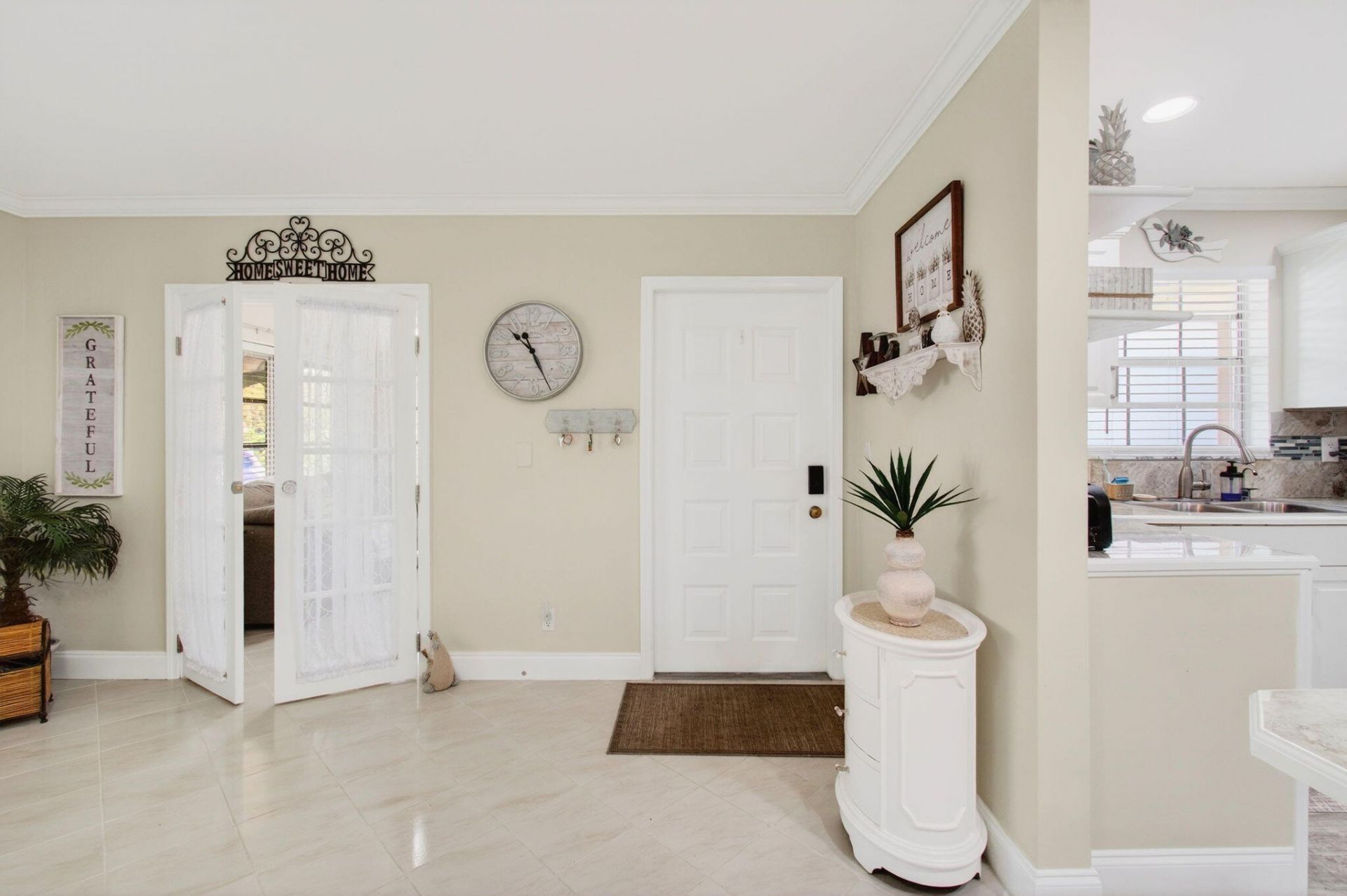 4530 NW 4th Street, Unit D, Delray Beach, FL 33445 Photo