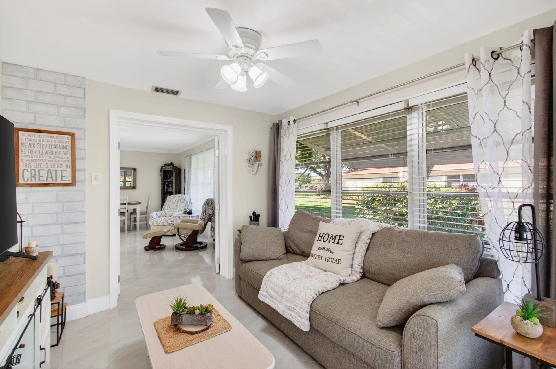 4530 NW 4th Street, Unit D, Delray Beach, FL 33445 Photo