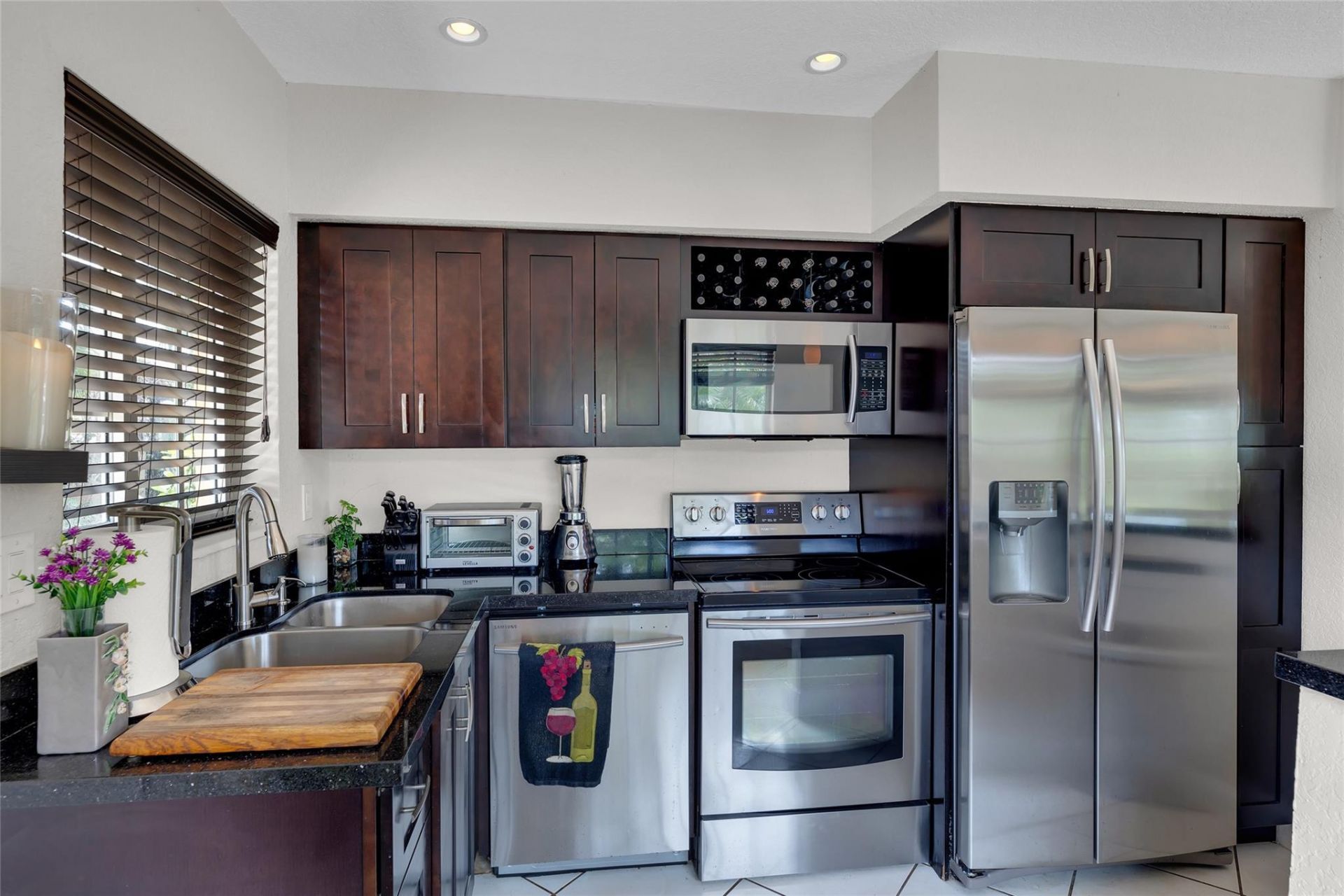 258 Basin Drive, Lauderdale by the Sea, FL 33308 Photo