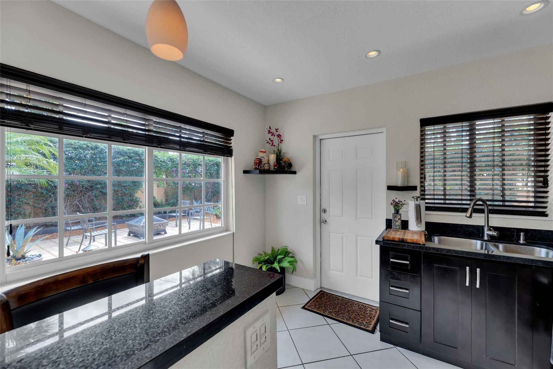 258 Basin Drive, Lauderdale by the Sea, FL 33308 Photo