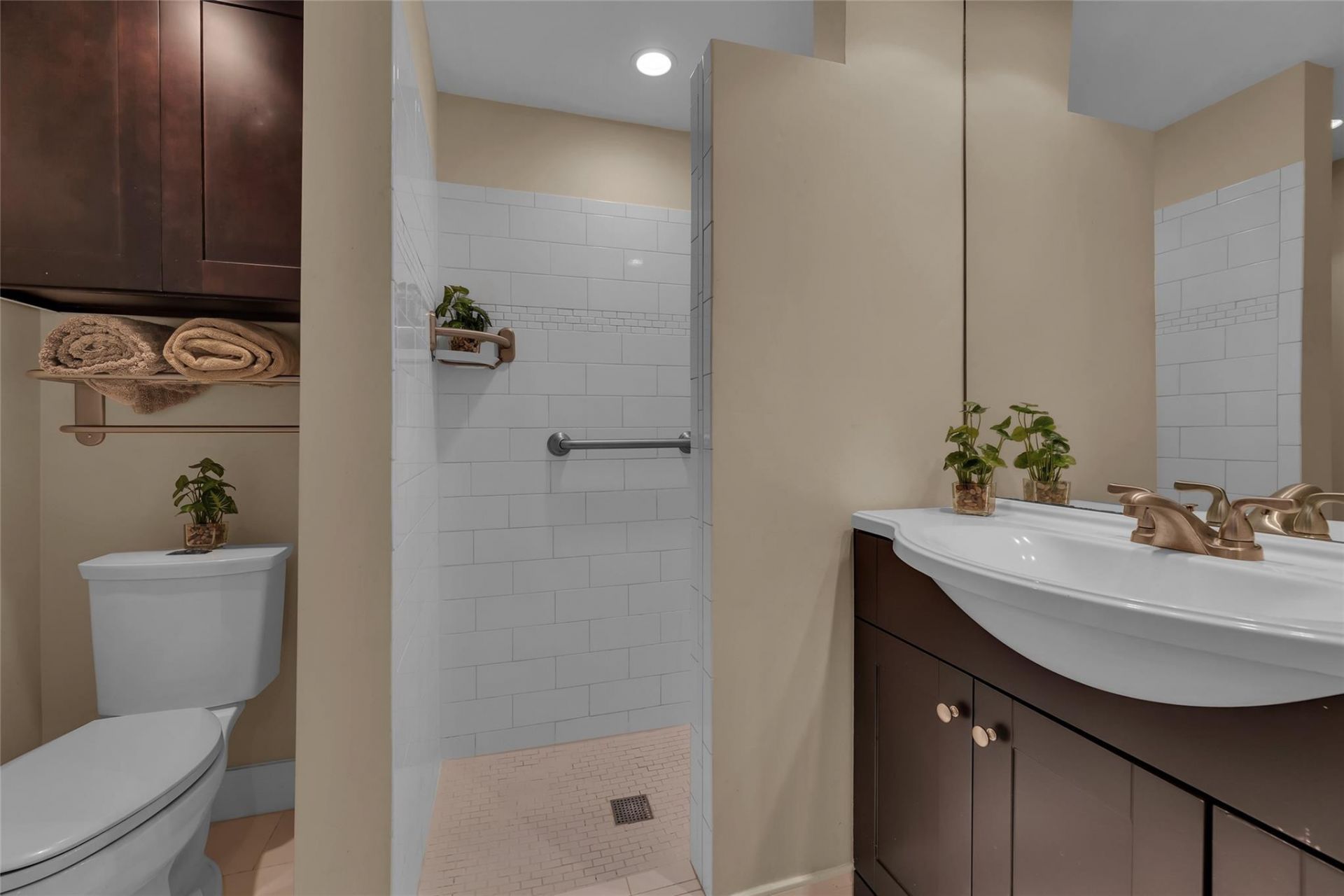 258 Basin Drive, Lauderdale by the Sea, FL 33308 Photo