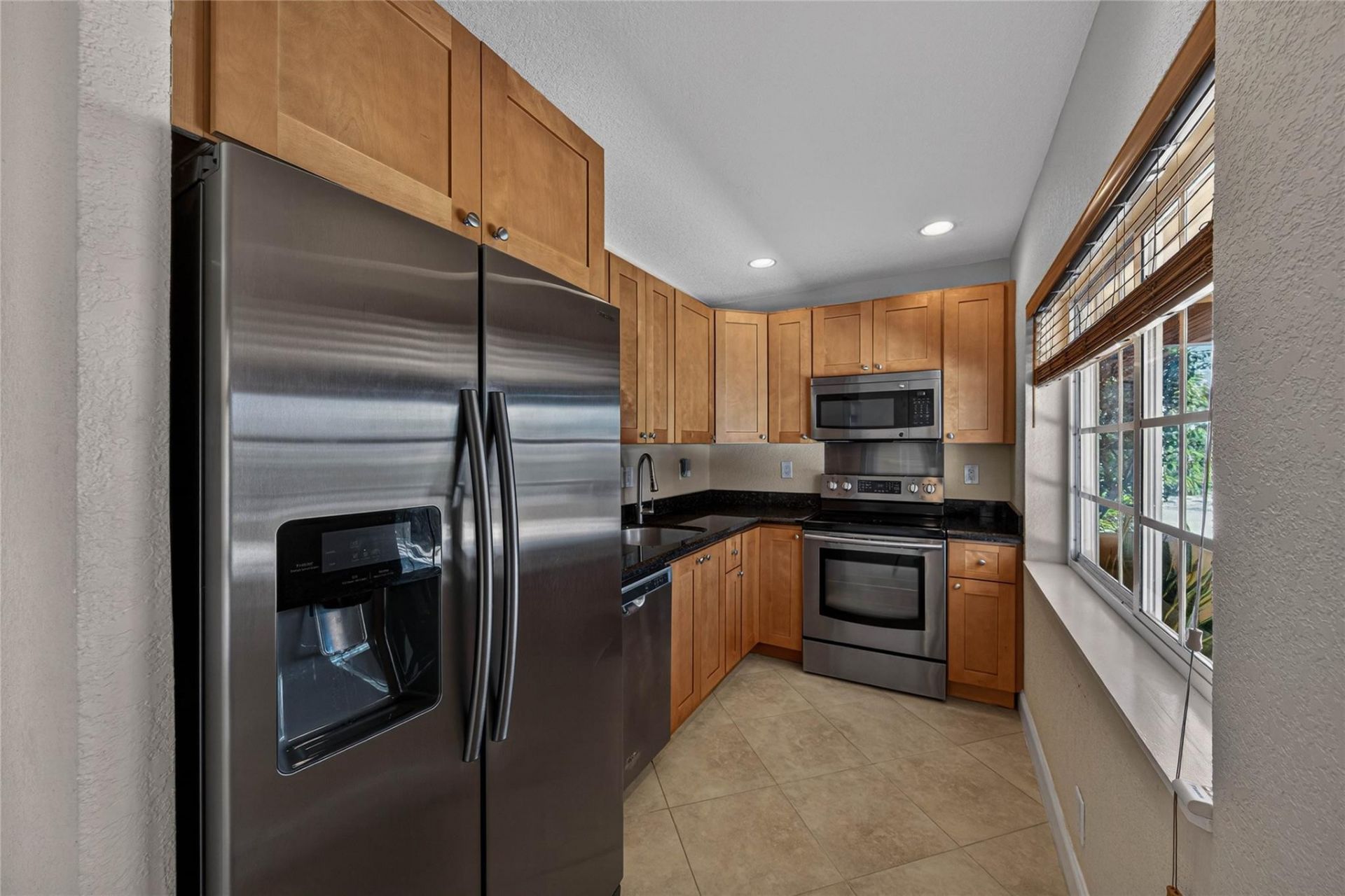 258 Basin Drive, Lauderdale by the Sea, FL 33308 Photo