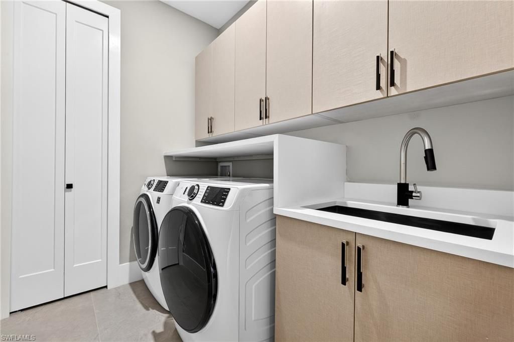 3130 SW 26th Ave, Cape Coral, FL 33914 Photo