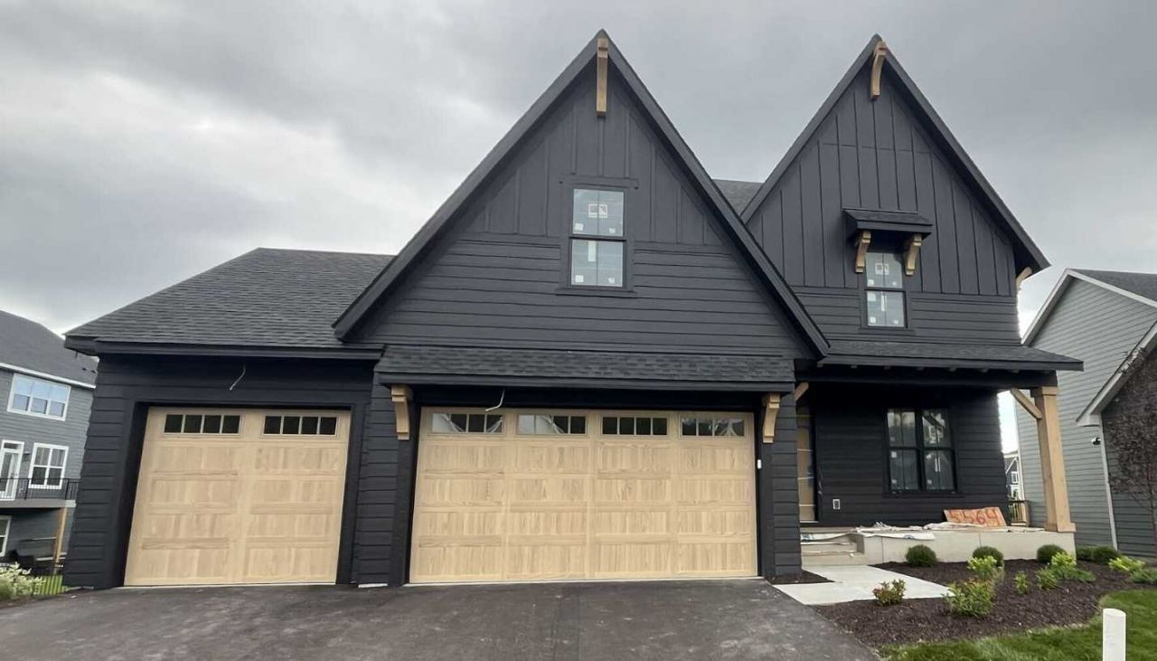 5564 Rolling Hills Parkway, Victoria, MN 55318