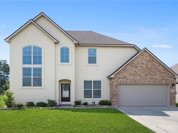 40123 CYPRESS RESERVE Boulevard, Ponchatoula, LA 70454