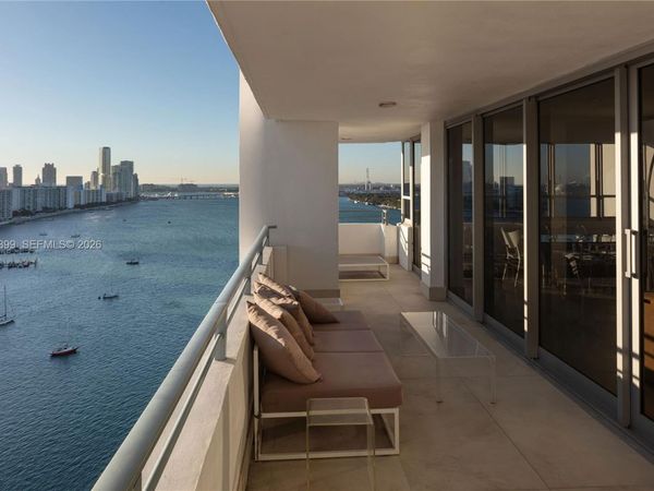 11 Island Ave, Unit PH2, Miami Beach, FL 33139