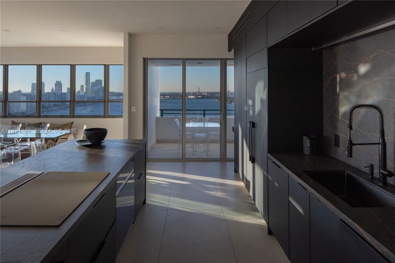 Please Call For Address, Unit PH2, Miami Beach, FL 33139 Photo